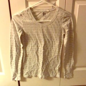 Silver stripped long sleeve shirt